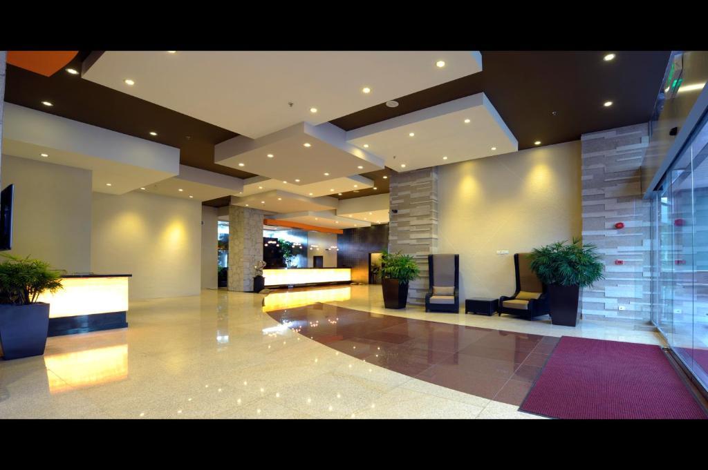 Hock Lee Hotel & Residences Kuching Eksteriør bilde