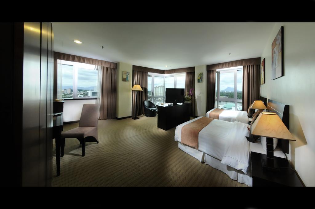 Hock Lee Hotel & Residences Kuching Eksteriør bilde